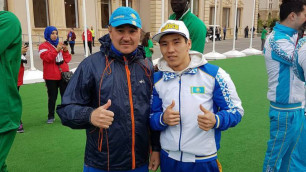 Азат Махметов принес первое "золото" сборной Казахстана по боксу на Исламиаде-2017