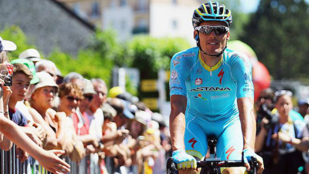 Гонщик "Астаны" Санчес первым поднялся на подъем имени Микеле Скарпони на 16-м этапе "Джиро д'Италия"