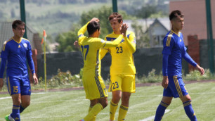 Сборная Казахстана по футболу пропустила два мяча от "молодежки" перед игрой с Данией