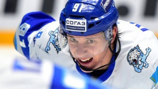 "Сибирь" подписала пробное соглашение с нападающим сборной Казахстана по хоккею