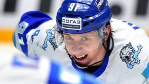 "Сибирь" подписала пробное соглашение с нападающим сборной Казахстана по хоккею