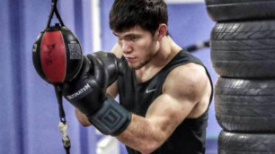 Казахстанский боксер рассказал о спарринге с бывшим соперником Ковалева в зале Мейвезера