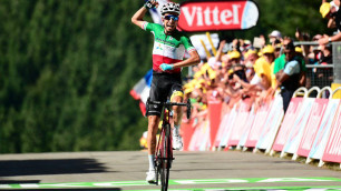Капитан "Астаны" Фабио Ару выиграл пятый этап "Тур де Франс"