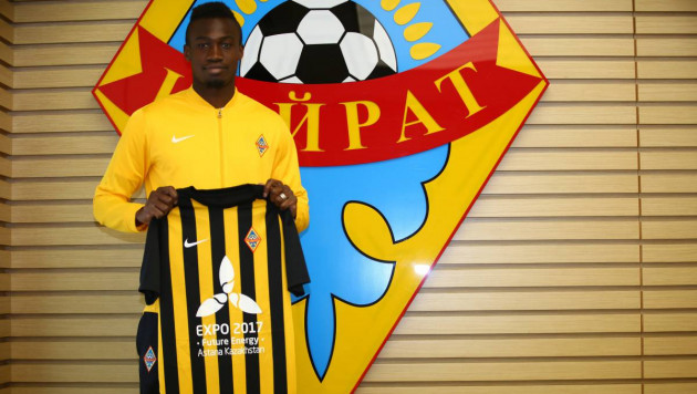 "Кайрат" объявил о подписании двух ивуарийских футболистов