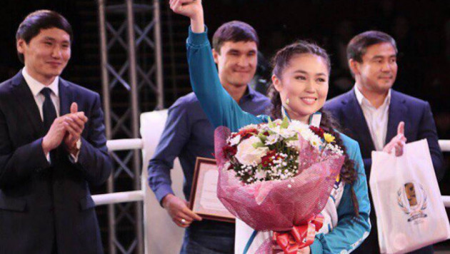 Вдохновленная Головкиным и Мейвезером. Новое имя в женском профи-боксе из Казахстана