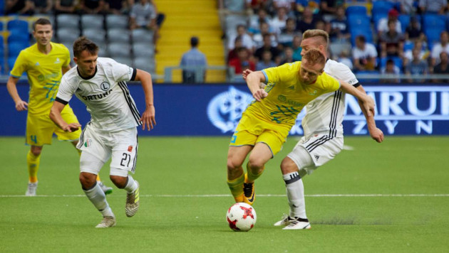"Астана" и "Легия" не выявили победителя в первом тайме ответного матча Лиги чемпионов