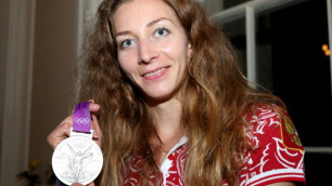 Российская легкоатлетка отказалась возвращать олимпийские медали после допингового скандала