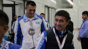 Боксеры сборной Казахстана прилетели в Астану. Как встречали медалистов ЧМ-2017