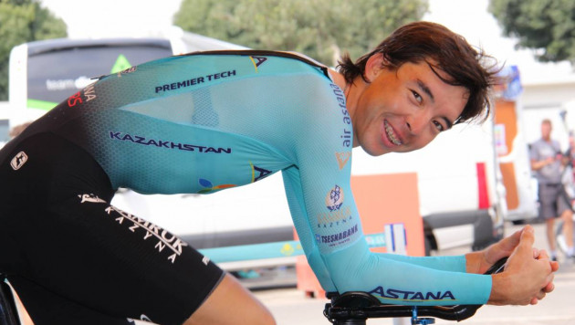 Участник Олимпиады в Рио Кожатаев продлил контракт с велокомандой "Астана"
