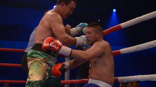 Тяжеловес Руслан Мырсатаев четыре раза отправил соперника в нокдаун и одержал победу в Астане