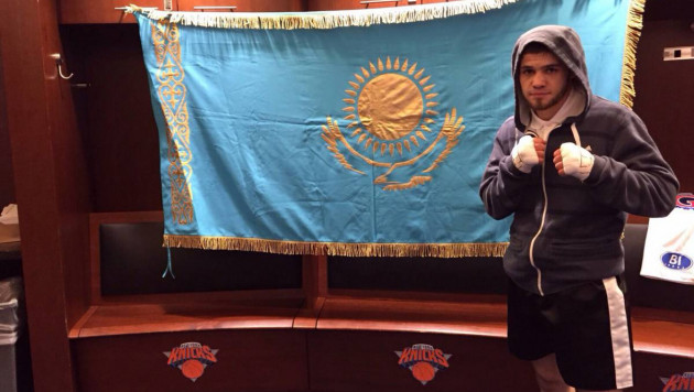 Казахстанец Руслан Мадиев дебютировал с победы в новой весовой категории 