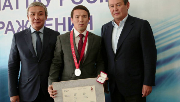 Казахстанский борец спустя девять лет получил серебряную медаль Олимпиады-2008