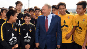 Нурсултан Назарбаев посетил базу "Кайрата"