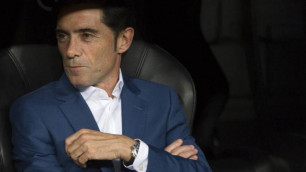 Главный тренер "Валенсии" получил травму при праздновании гола