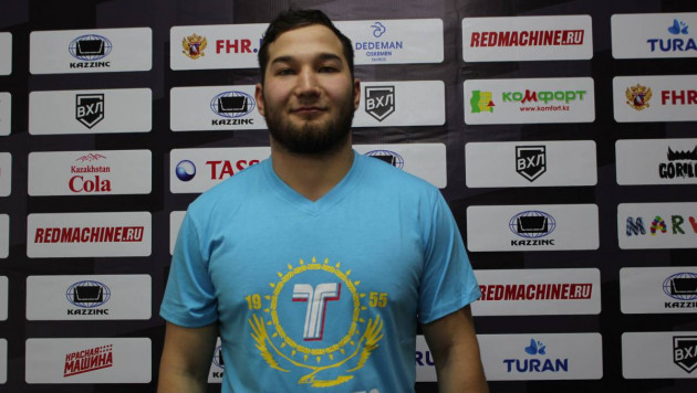 Дамир Рыспаев забросил первую шайбу в ВХЛ после возвращения