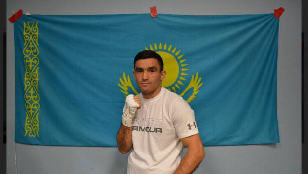 Казахстанский боксер Моминов проведет второй бой за октябрь