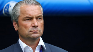 Бернд Шторк покинул пост главного тренера сборной Венгрии по футболу