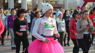 В Алматы более 300 участниц Женского забега пробежали 10 километров