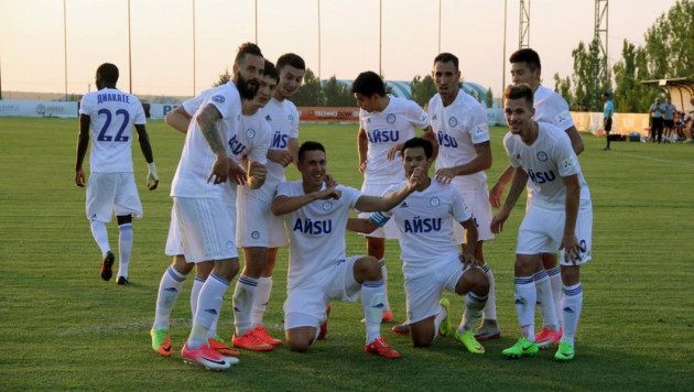 Футболисты "Ордабасы" объявили бойкот тренировкам из-за долгов по зарплате