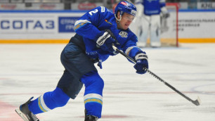 Роман Савченко из "Барыса" признан лучшим защитником по итогам недели в КХЛ 