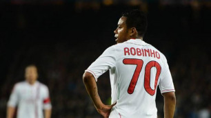 Бразильский футболист Робиньо приговорен к девяти годам тюрьмы за групповое изнасилование