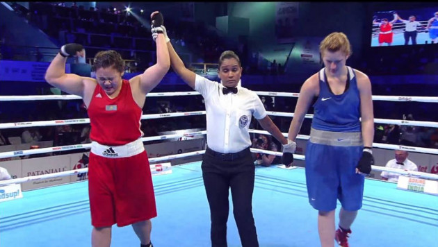Казахстанка победила россиянку и выиграла молодежный чемпионат мира по боксу