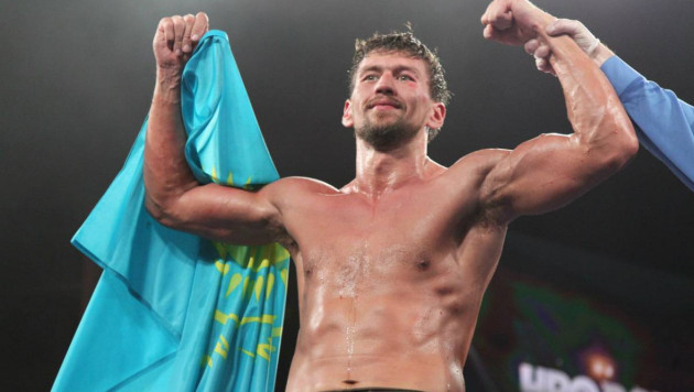 Казахстанец Иса Акбербаев нокаутировал соперника в вечере бокса компании Кличко