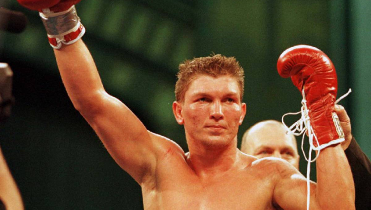Василий Жиров попал в ТОП-10 лучших боксеров первого тяжелого веса всех времен