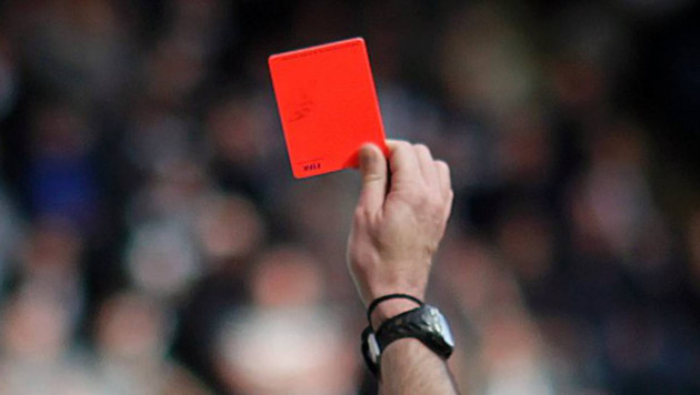 В Мексике футболист до смерти избил судью за красную карточку