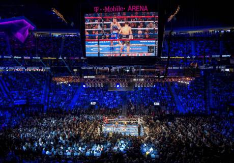 Бой Головкин с "Канело" на T-Mobile Arena. Фото: SI.com