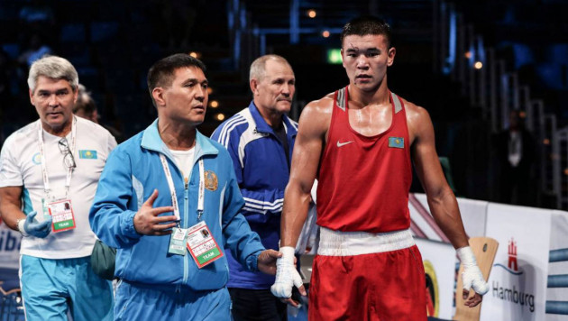 Боксеры сборной Казахстана упустили победу во встрече с Россией на турнире в Академии AIBA