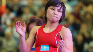 Три казахстанские спортсменки поборются за "бронзу" чемпионата Азии по борьбе в Бишкеке