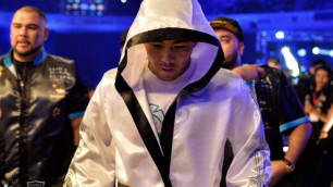 Казахстанский боксер Жанабаев подписал контракт с промоутерской компанией Роя Джонса