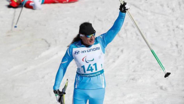 Первый в истории Казахстана чемпион зимней Паралимпиады стал шестым в командной эстафете