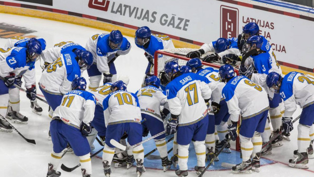 Юниорская сборная Казахстана по хоккею проиграла во втором матче на чемпионате мира 