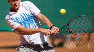 Казахстанский теннисист Евсеев одержал двойную победу на турнире серии Futures в Шымкенте