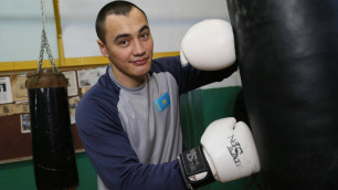 Казахстанский нокаутер супертяжелого веса выступит в андеркарте чемпиона мира
