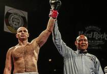 Иван Дычко (слева). Фото The Heavyweight Factory