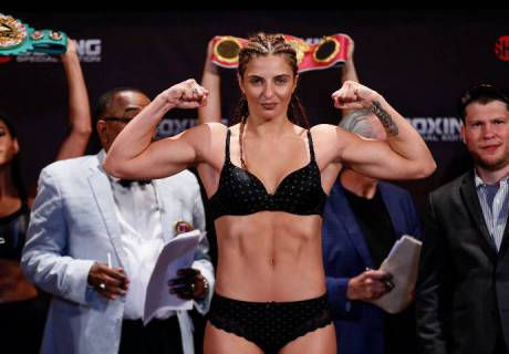 Кристина Хаммер. Фото с сайта boxingscene.com