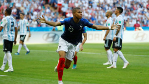 Дубль Мбаппе за четыре минуты принес Франции волевую победу над Аргентиной в плей-офф ЧМ-2018