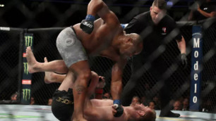 Кормье нокаутировал Миочича в первом раунде и стал новым чемпионом UFC в тяжелом весе