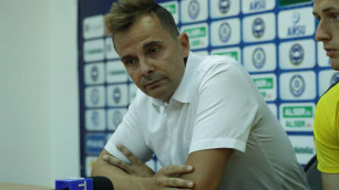 Тренер "Кайрата" пожаловался на судейство после поражения от "Ордабасы"