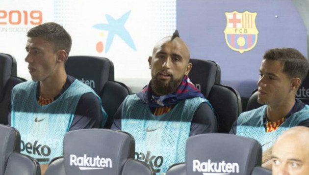 "Барселона" вышла с самой дорогой скамейкой на матч против новой команды экс-игрока "Астаны"