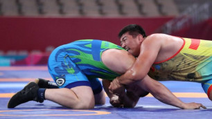 Казахстанец Тыналиев проиграл узбекскому борцу в финале Азиады-2018