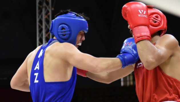 Казахстанский супертяжеловес за две минуты победил американца на МЧМ-2018