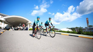 Гонщики "Астаны" приняли участие в благотворительном велопробеге Burabike-2018