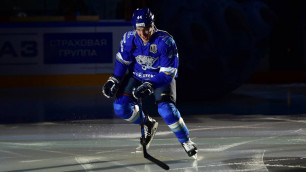 Игрок "Барыса" признан лучшим защитником первой недели в КХЛ