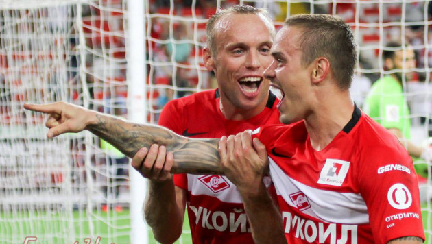 Российских футболистов отстранили от команды из-за лайка в Instagram