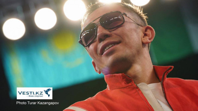 Боксерская организация решила дать шанс Головкину вернуть титул чемпиона мира после поражения от "Канело"