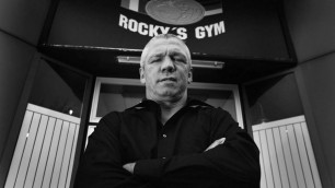 Бывший чемпион WBC и IBF по прозвищу Рокки погиб в ДТП